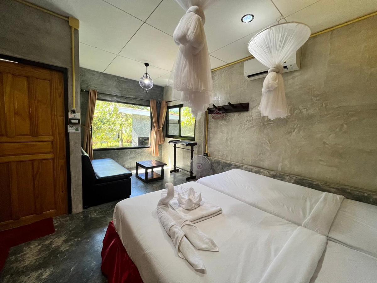 Sunshine On The Rock Hotel Ko Kut Ngoại thất bức ảnh